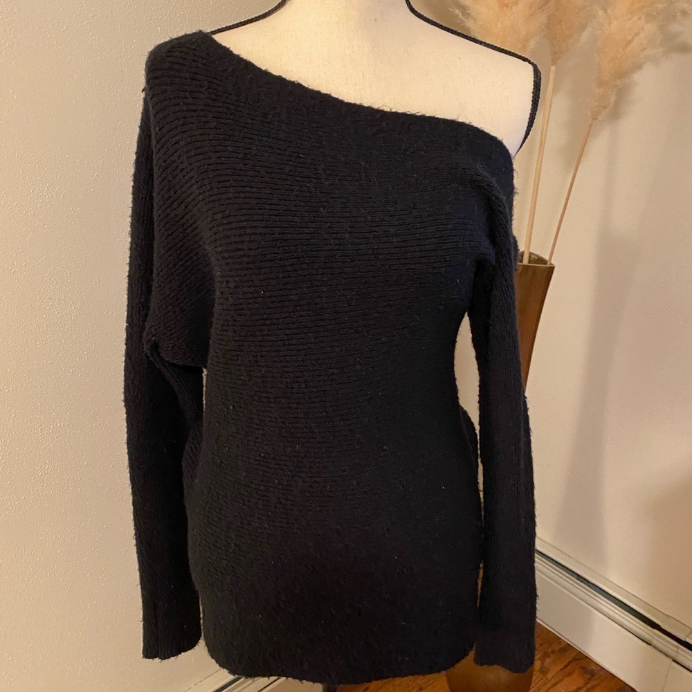 Treasure & Bond Black off one shoulder sweater